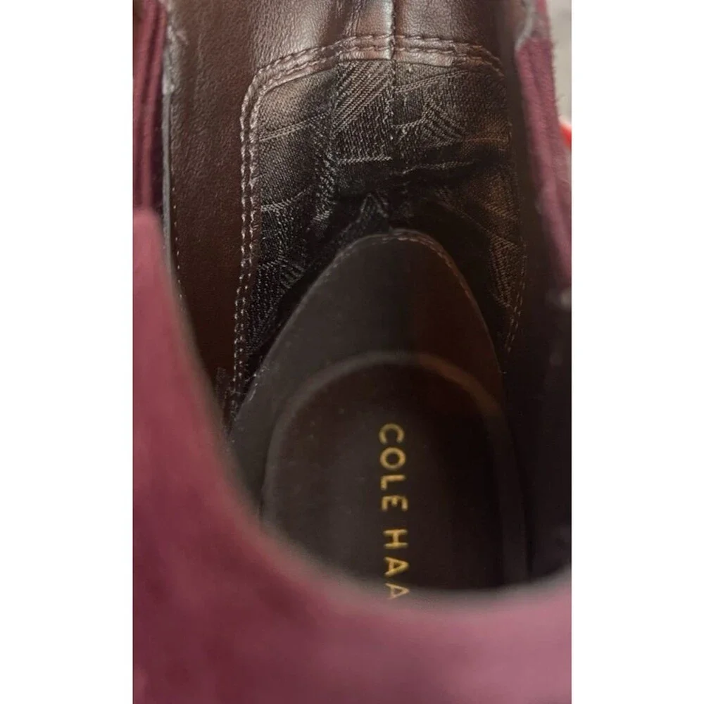 Cole Haan NWOB womens soft plum suede ankle boots 2 in. heels size 7.5B elegant
